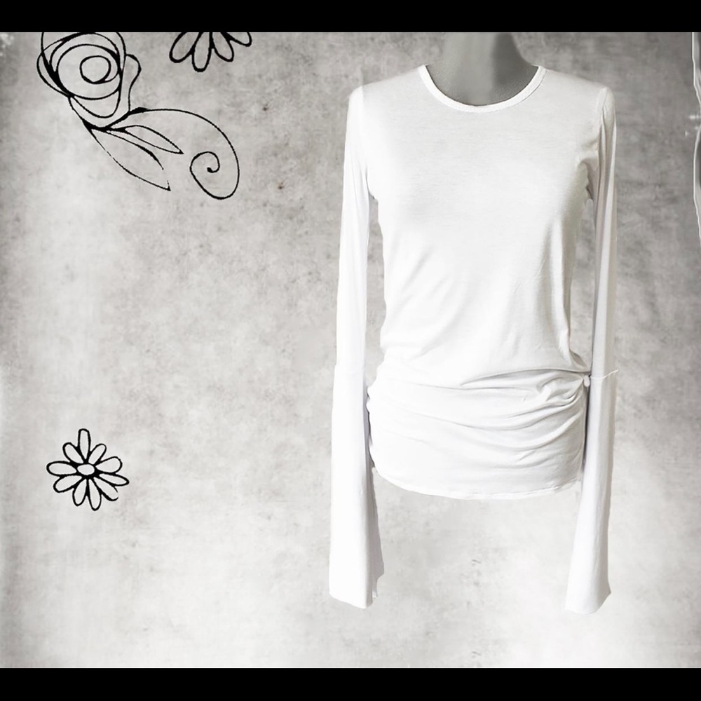 🥚Custom Piece🥚Fly-Away Sleeved Top